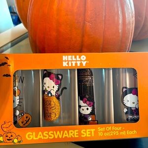 Hello kitty glassware set of four 10oz glass cups